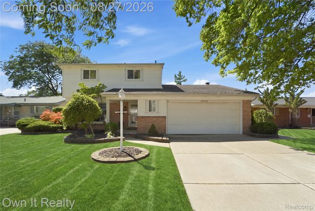 27025 Havelock Drive, Dearborn Heights, MI 48127