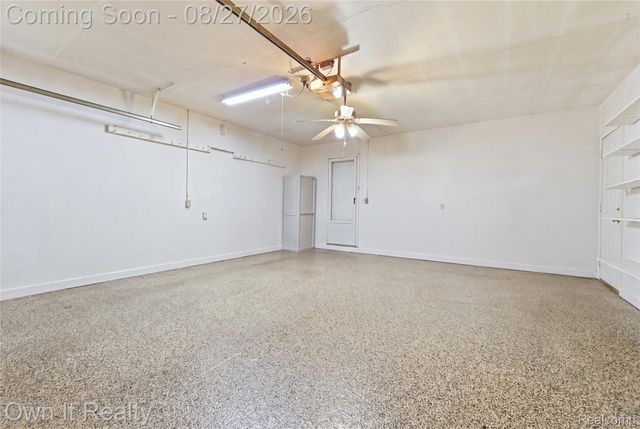 27025 Havelock Drive, Dearborn Heights, MI 48127