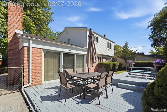 27025 Havelock Drive, Dearborn Heights, MI 48127