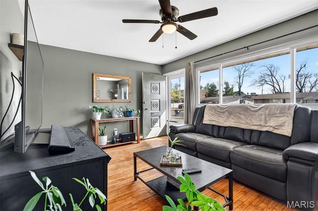 655 Loyola Drive, Florissant, MO 63031