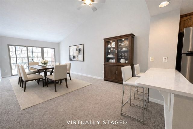815 Village Dr, Mccandless, PA 15237