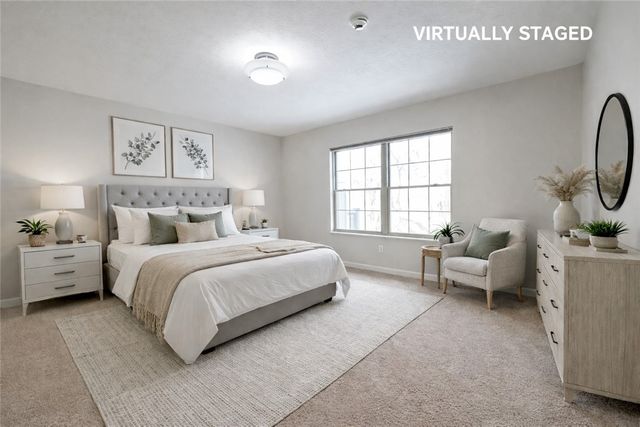 815 Village Dr, Mccandless, PA 15237