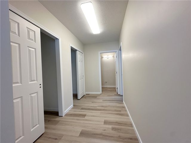 815 Village Dr, Mccandless, PA 15237