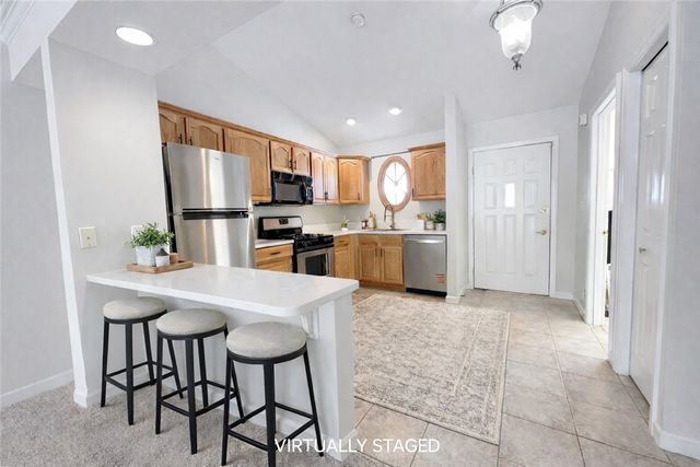 815 Village Dr, Mccandless, PA 15237