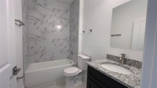 5027 SW 165TH STREET ROAD, Ocala, FL 34473