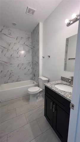 5027 SW 165TH STREET ROAD, Ocala, FL 34473