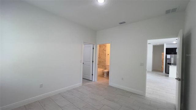 5027 SW 165TH STREET ROAD, Ocala, FL 34473