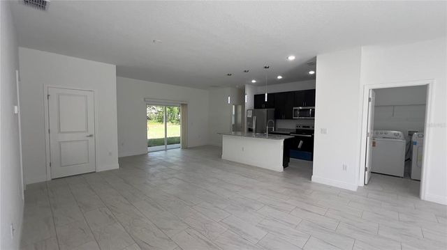 5027 SW 165TH STREET ROAD, Ocala, FL 34473