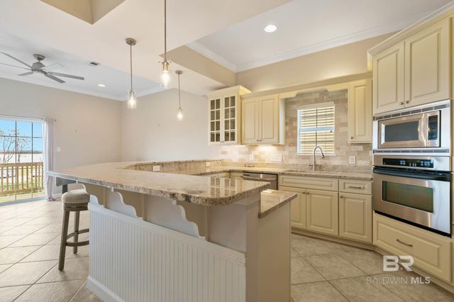 4 Yacht Club Drive 22, Daphne, AL 36526