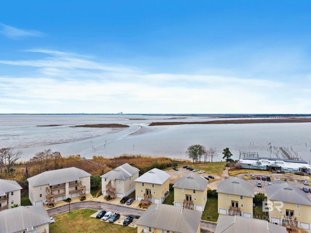 4 Yacht Club Drive 22, Daphne, AL 36526