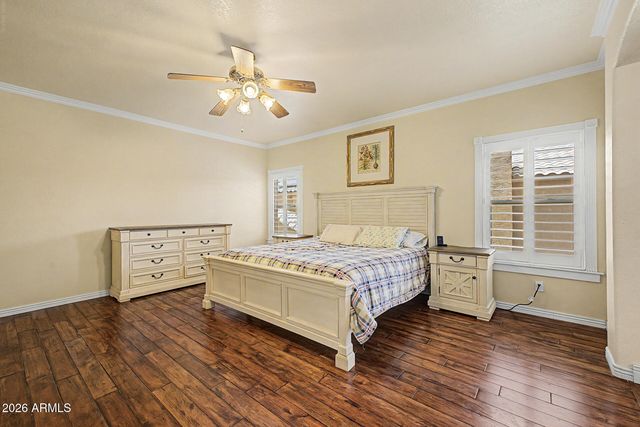 285 S RED ROCK Street, Gilbert, AZ 85296
