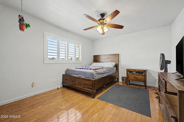 285 S RED ROCK Street, Gilbert, AZ 85296
