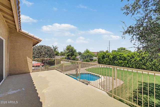 285 S RED ROCK Street, Gilbert, AZ 85296