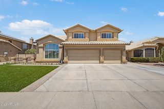 285 S RED ROCK Street, Gilbert, AZ 85296