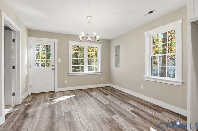 230 Glen St, West Point, VA 23181