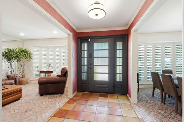 209 Fall Creek Drive, Richardson, TX 75080