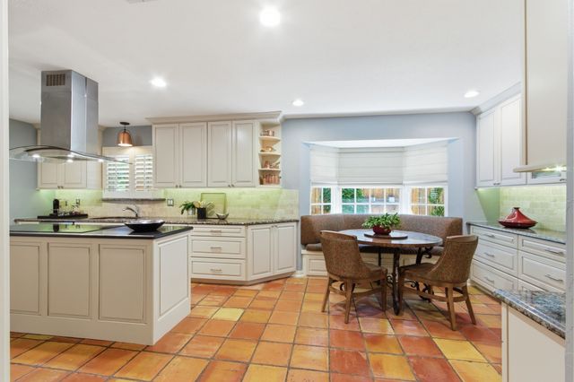 209 Fall Creek Drive, Richardson, TX 75080