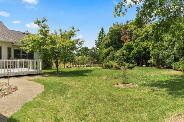300 Nelson Way, Grants Pass, OR 97526