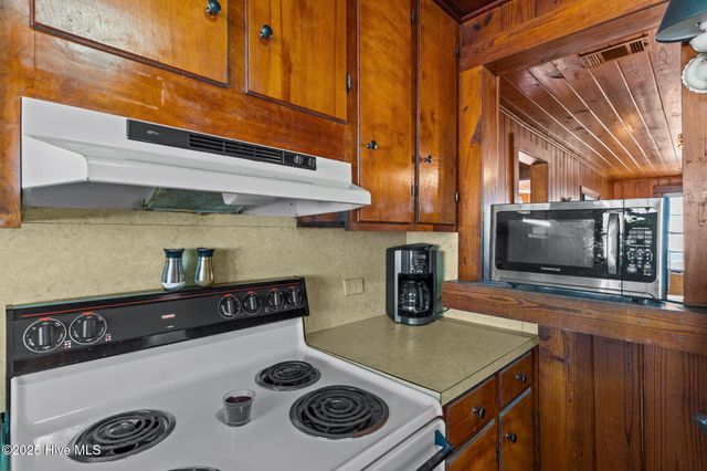 2011 W Beach Drive, Oak Island, NC 28465