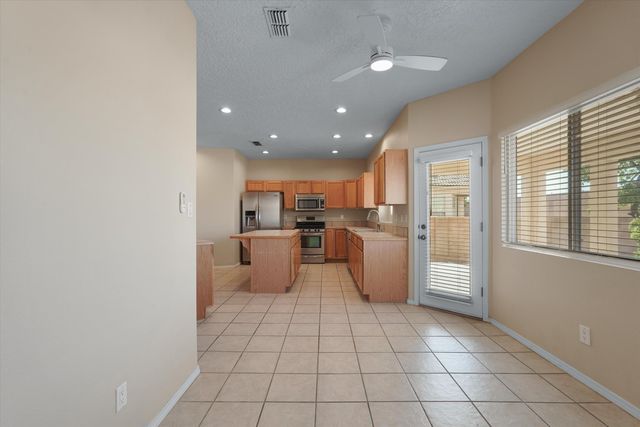4119 Arapahoe Avenue NW, Albuquerque, NM 87114