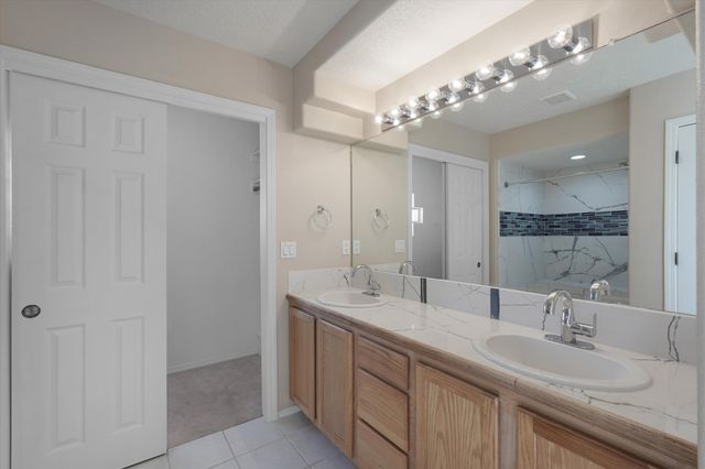 4119 Arapahoe Avenue NW, Albuquerque, NM 87114