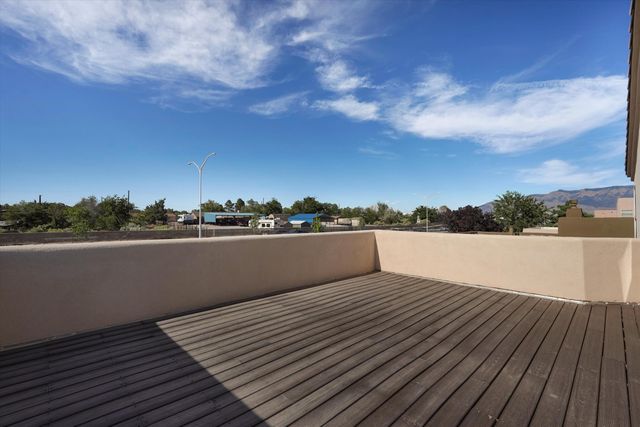 4119 Arapahoe Avenue NW, Albuquerque, NM 87114