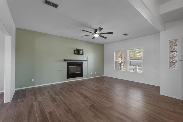 4119 Arapahoe Avenue NW, Albuquerque, NM 87114