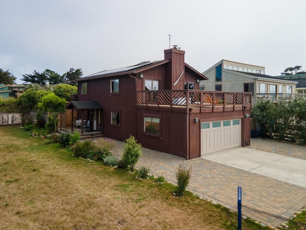 86 Madrone Avenue, Moss Beach, CA 94038