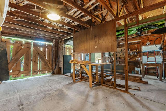 65 Raven Lane, Oden, AR 71961