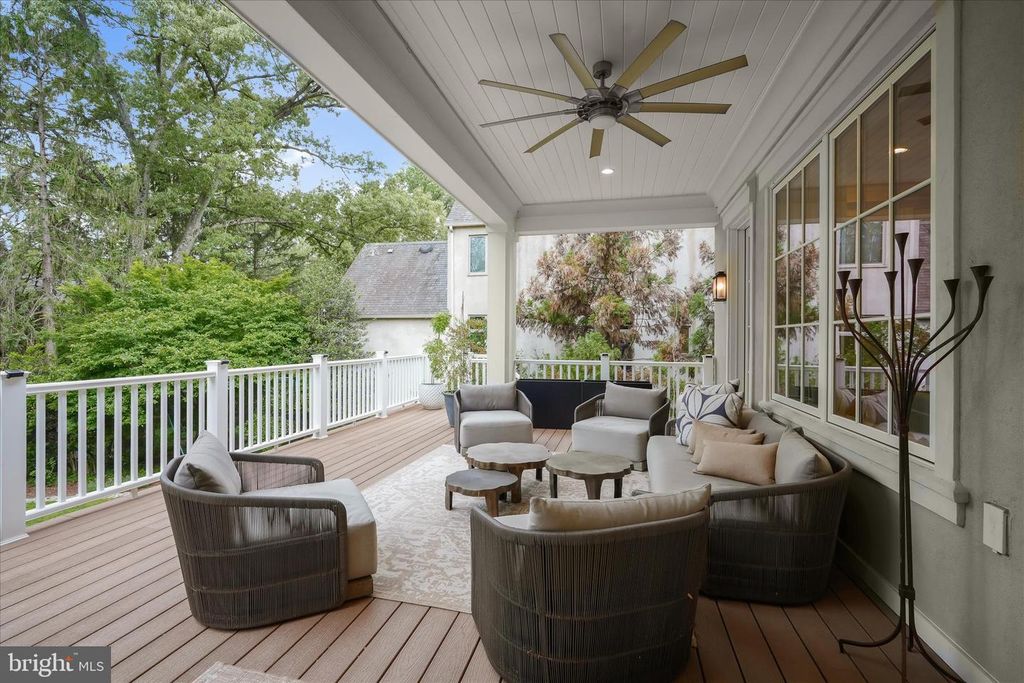 Image 23 of property listing at 8204 CARAWAY ST, Cabin John, MD 20818