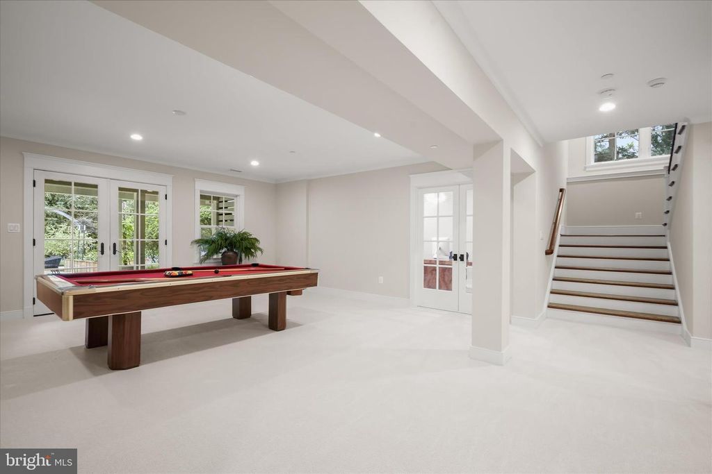 Image 60 of property listing at 8204 CARAWAY ST, Cabin John, MD 20818