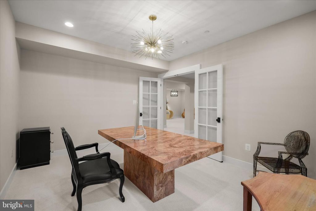 Image 68 of property listing at 8204 CARAWAY ST, Cabin John, MD 20818