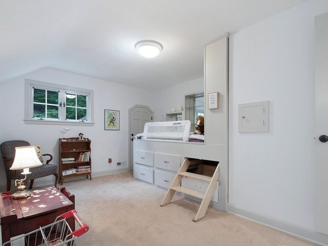 1850 N Mulford Road, Rockford, IL 61107