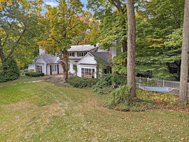 1850 N Mulford Road, Rockford, IL 61107