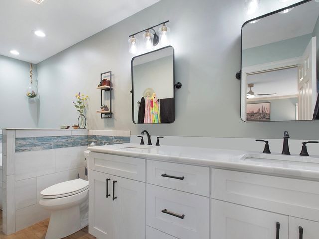 1850 N Mulford Road, Rockford, IL 61107