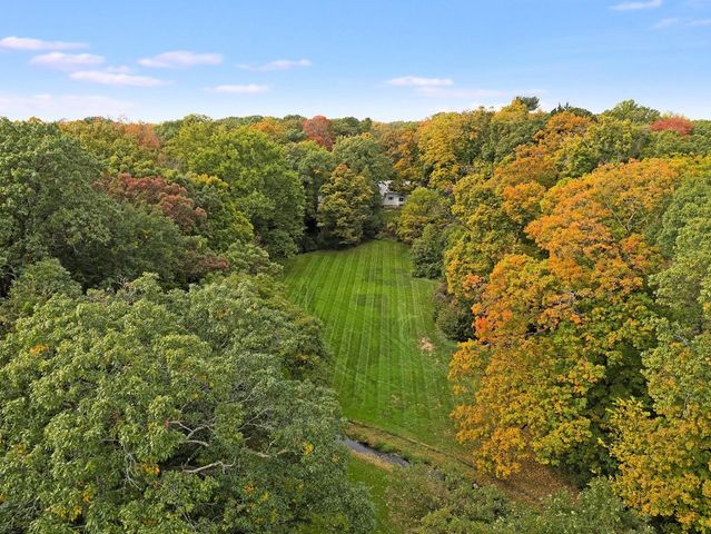 1850 N Mulford Road, Rockford, IL 61107