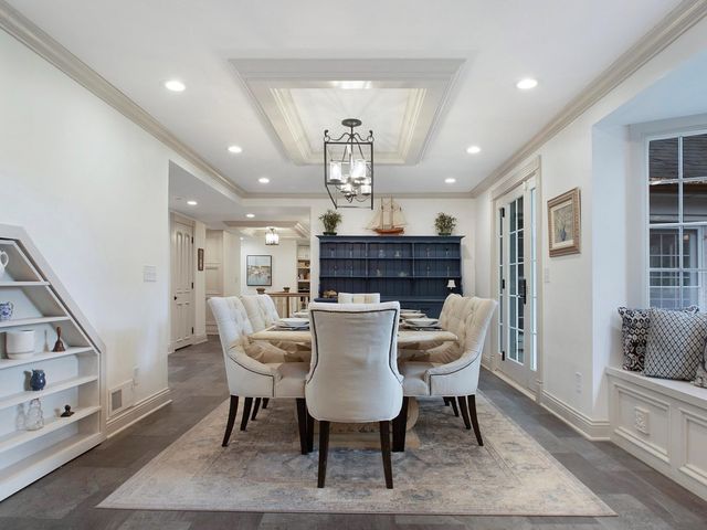 1850 N Mulford Road, Rockford, IL 61107