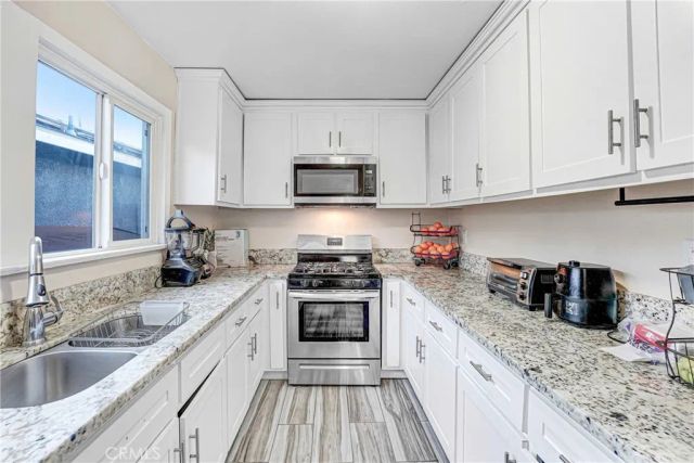 1782 1782 w 36th pl, Los Angeles, CA 90018