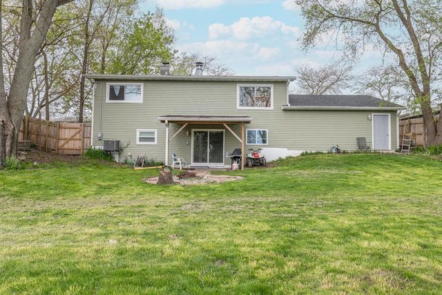 12437 41st AVENUE, Pleasant Prairie, WI 53158