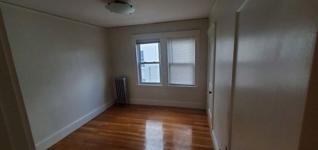 24 Hollis Ave 2L, Quincy, MA 02171