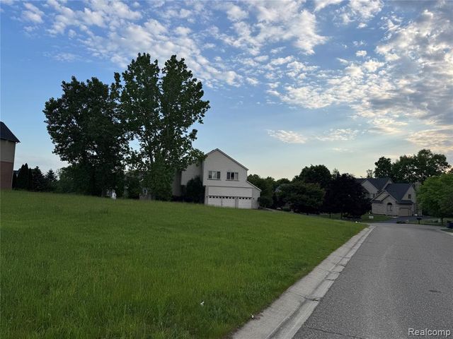 0000 Apple Blossom Trail, West Bloomfield, MI 48322