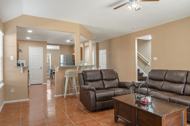 16122 Taloncrest Drive, Houston, TX 77083