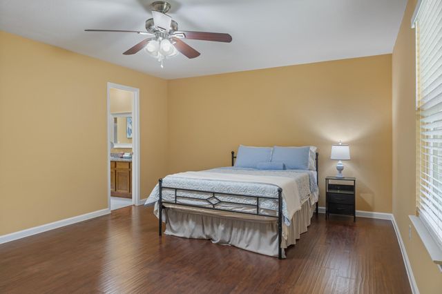 16122 Taloncrest Drive, Houston, TX 77083