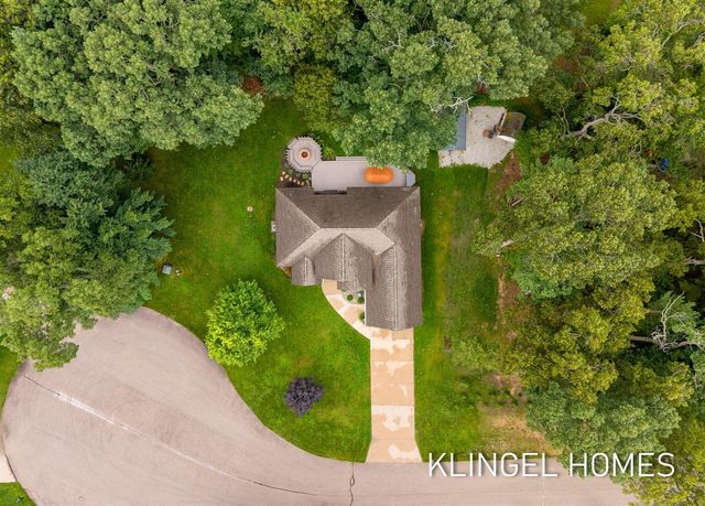 3651 Windemere Court, Muskegon, MI 49441