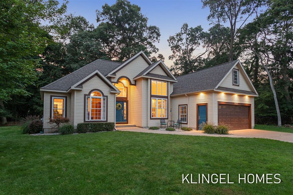 3651 Windemere Court, Muskegon, MI 49441