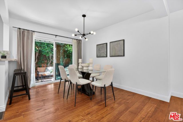 4563 Finley Avenue 3, Los Angeles, CA 90027