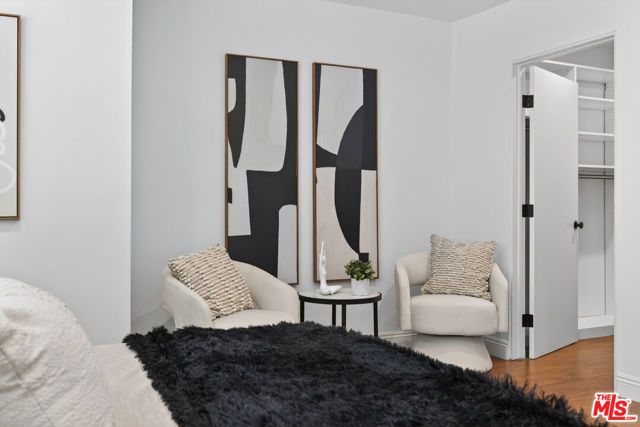 4563 Finley Avenue 3, Los Angeles, CA 90027