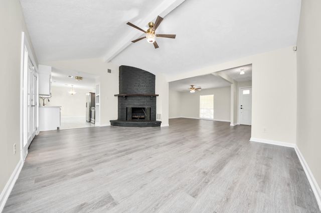 11618 Hillcroft Avenue, Houston, TX 77035