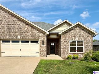 237 B Harmony Way, Elizabethtown, KY 42701