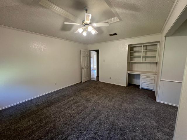 5522 95th Street, Lubbock, TX 79424